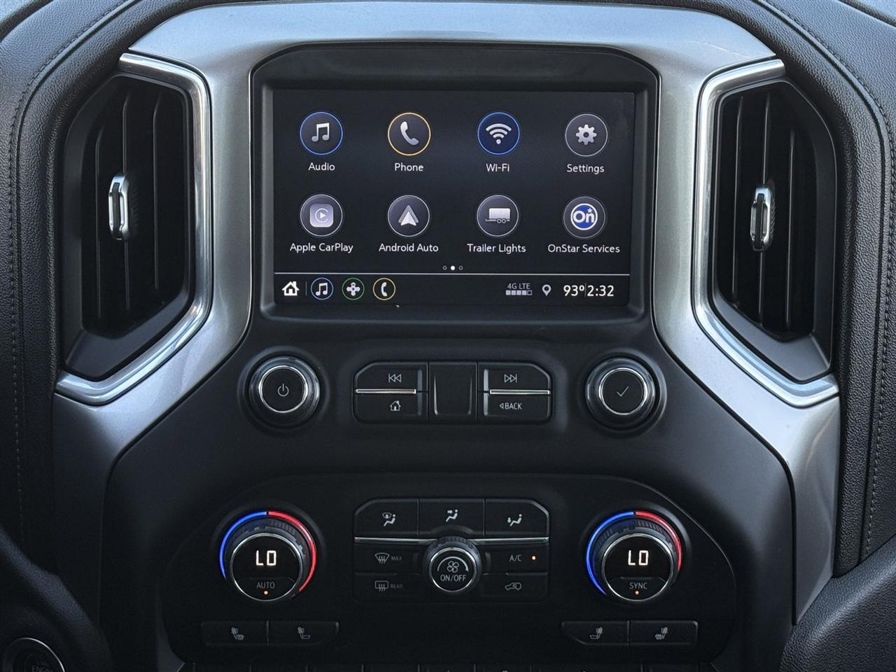 Chevrolet Silverado 1500 2WD Crew Cab 147" LT 2020