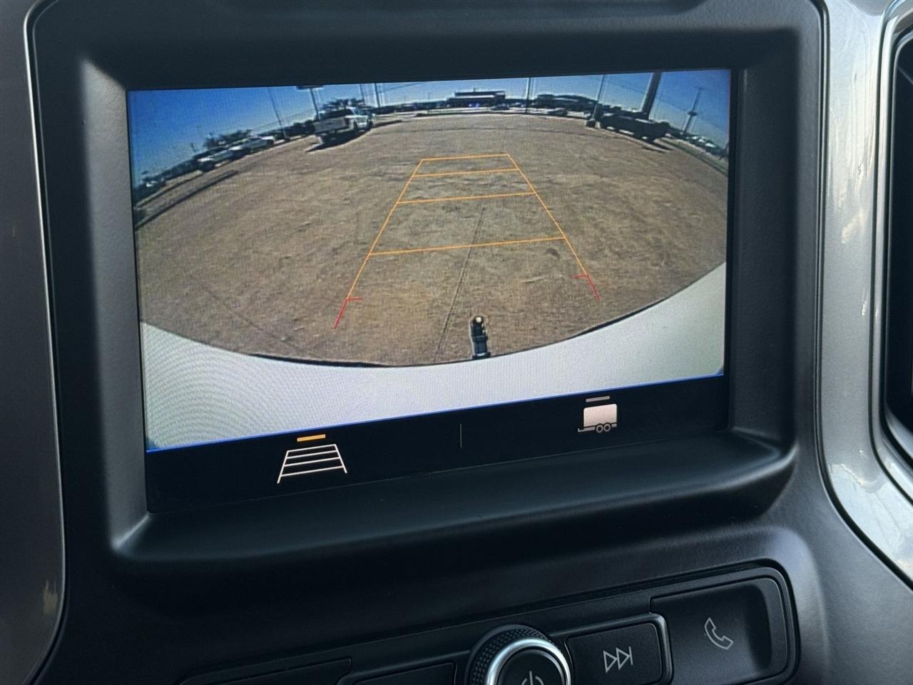 Chevrolet Silverado 1500 4WD Crew Cab 147" Custom Trail Boss 2020