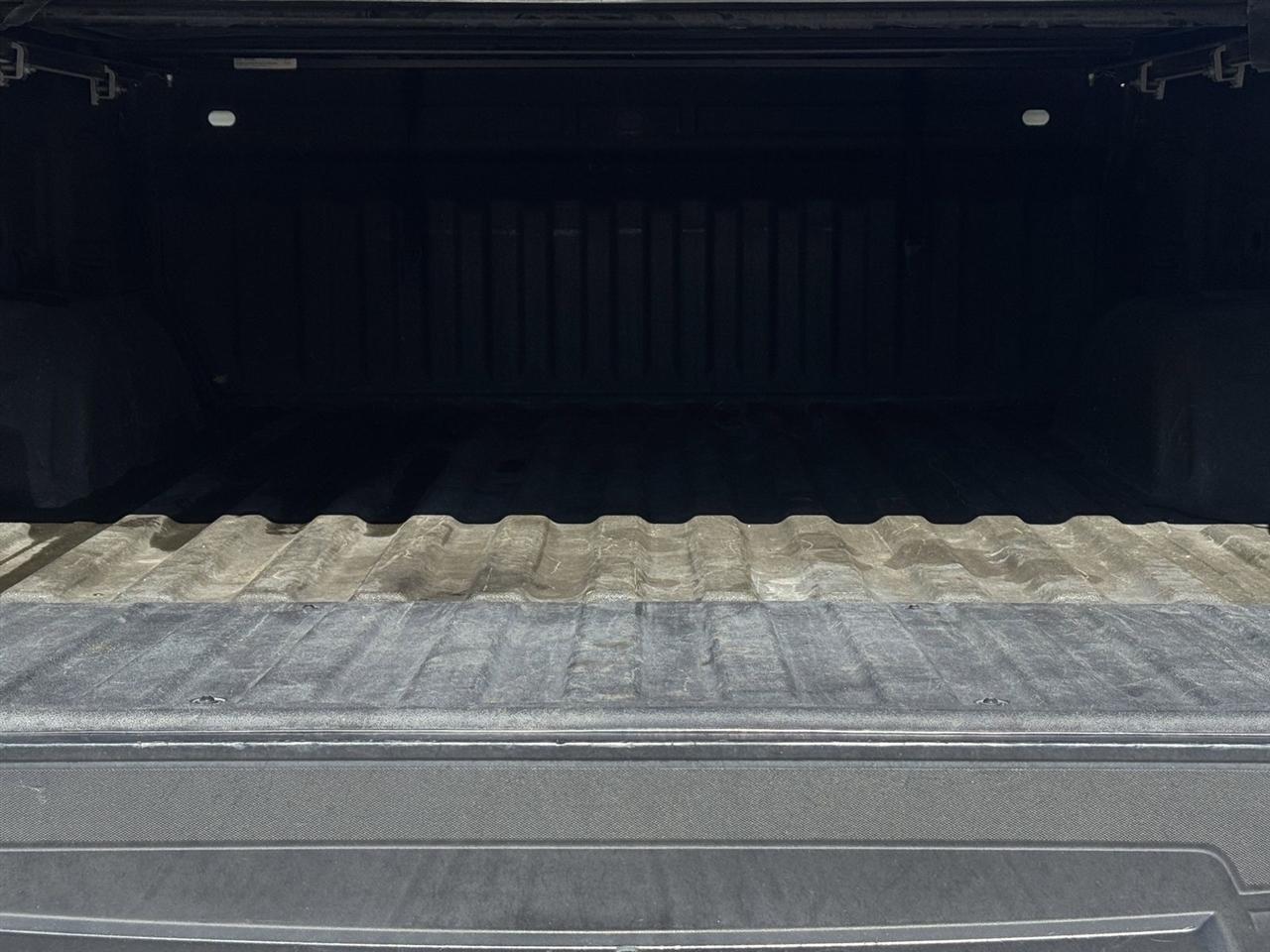 Chevrolet Silverado 1500 4WD Crew Cab 147" Custom Trail Boss 2020