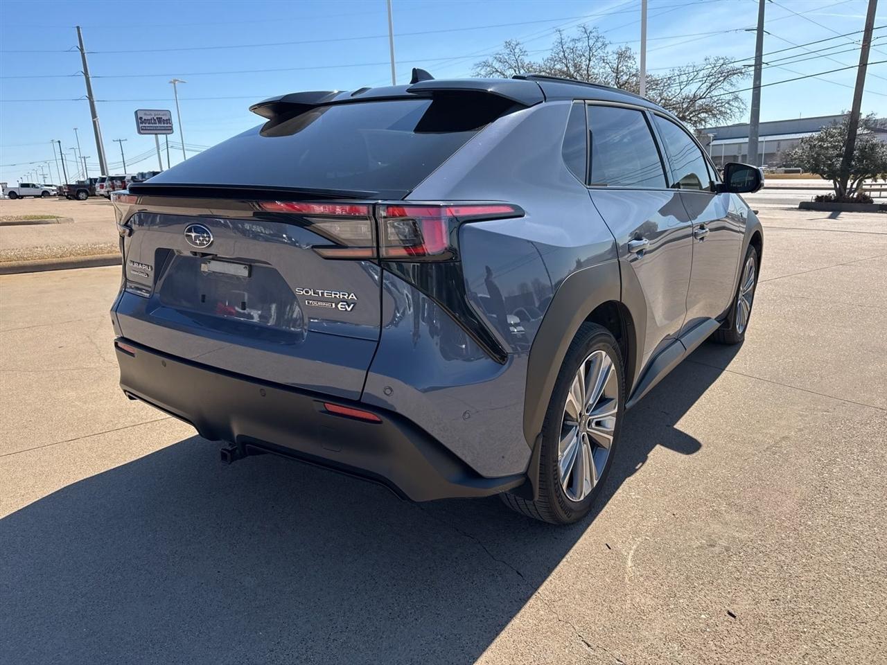 Subaru Solterra Touring AWD 2023