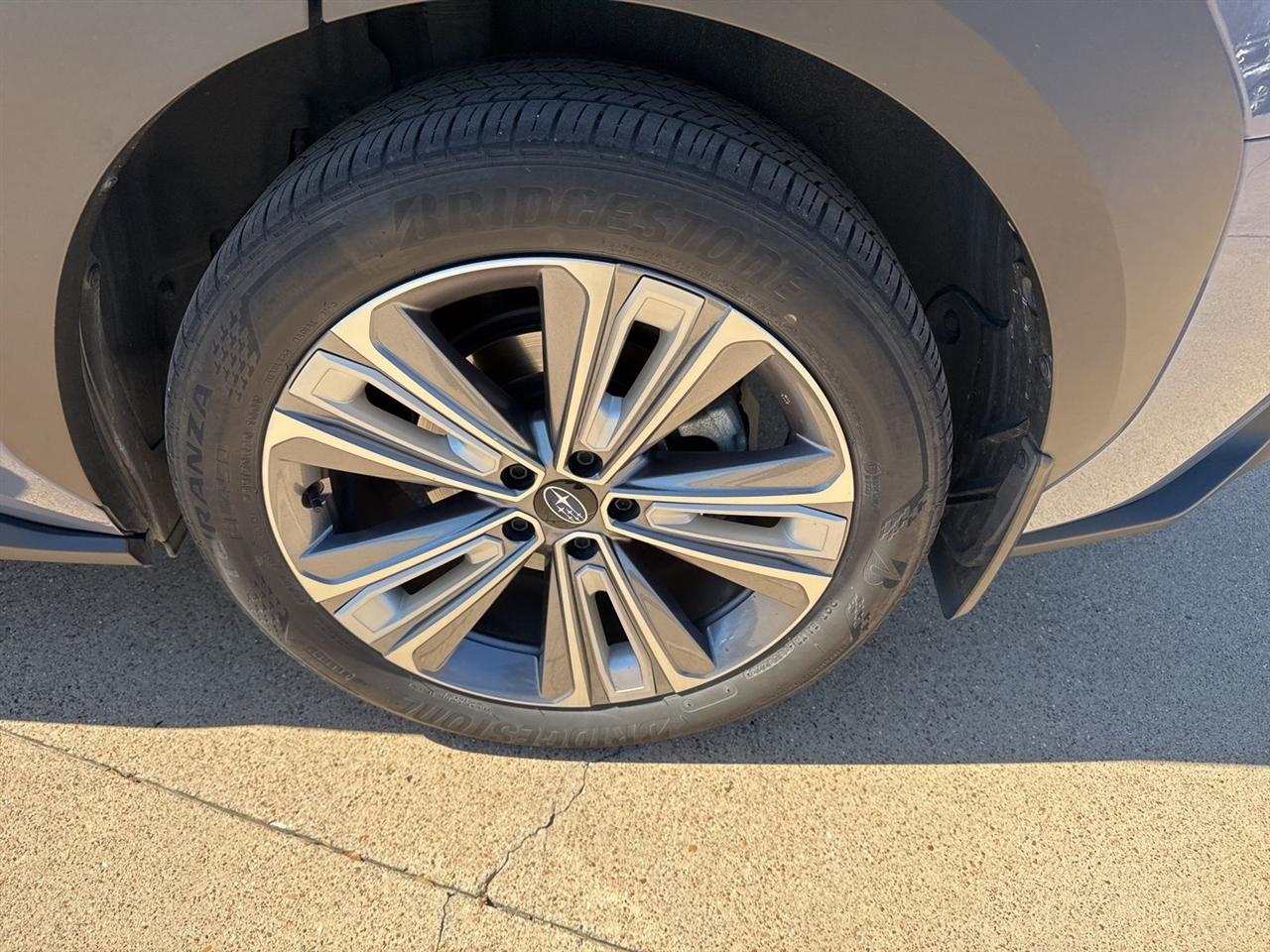 Subaru Solterra Touring AWD 2023