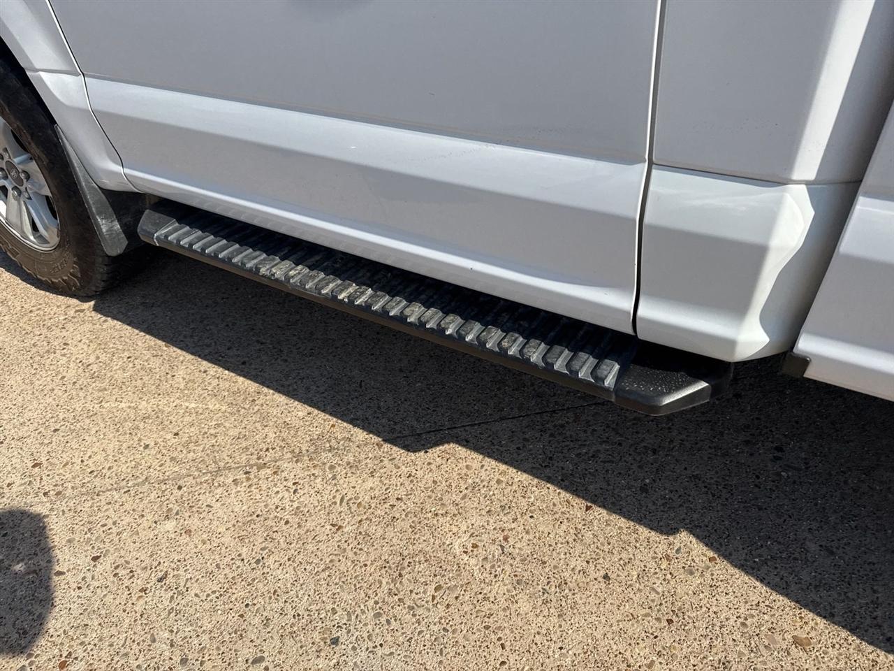 Ford F-150 XLT 4WD Reg Cab 8' Box 2020