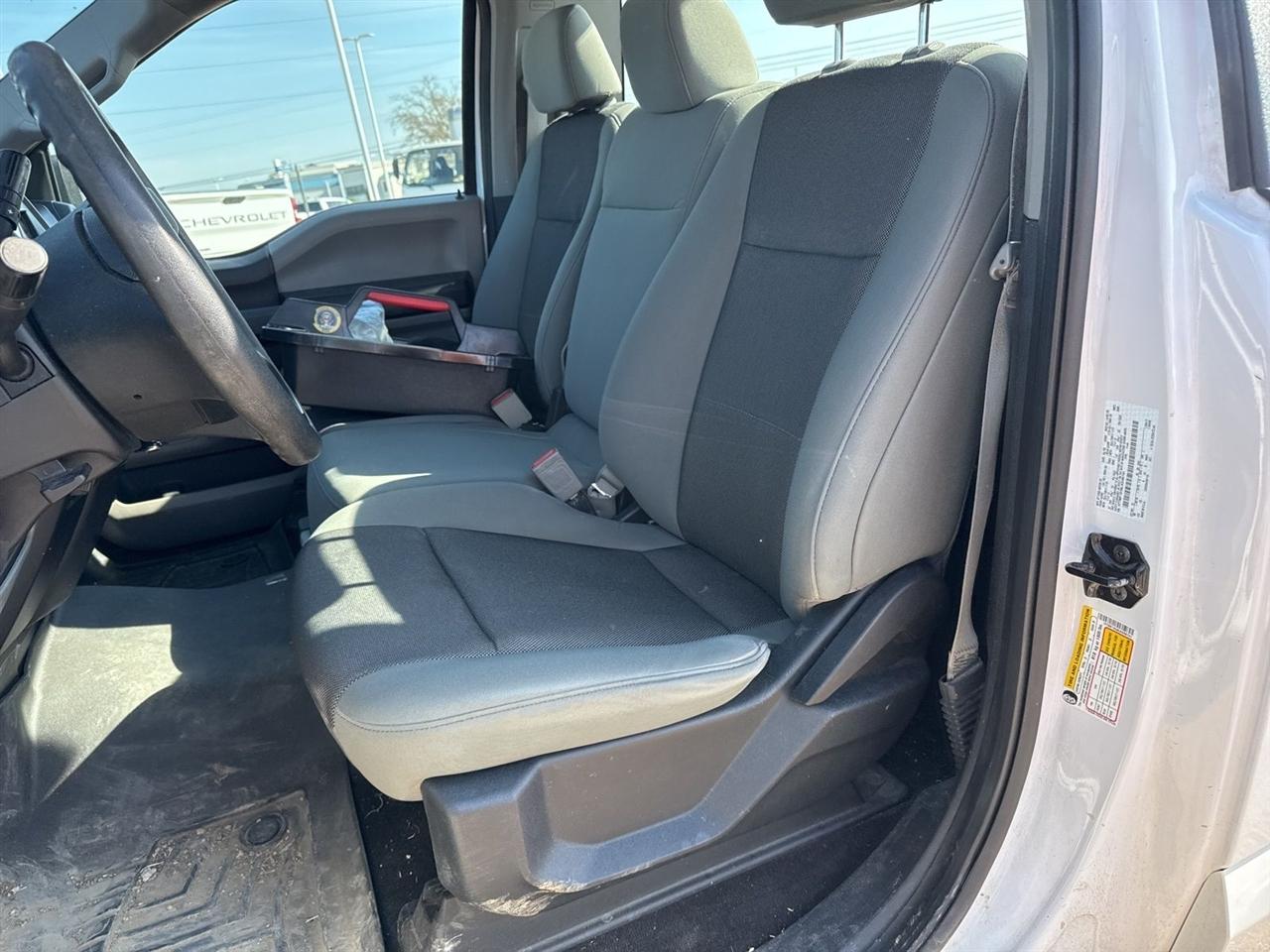 Ford F-150 XLT 4WD Reg Cab 8' Box 2020