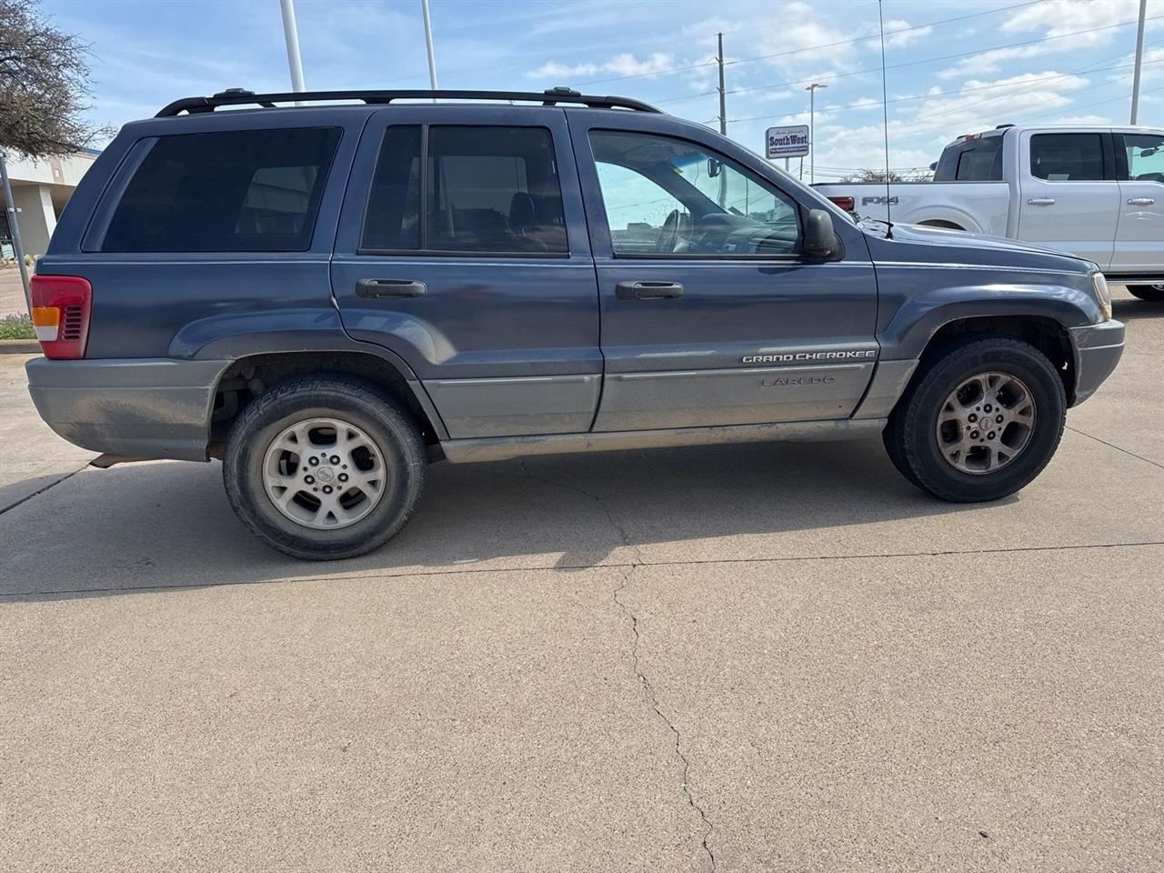 Jeep Grand Cherokee 4dr Laredo 4WD 1999