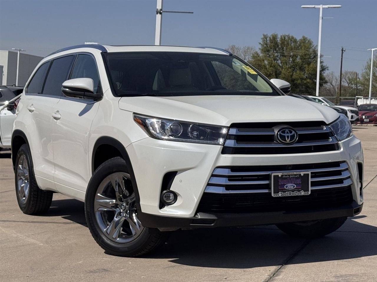 Toyota Highlander Limited V6 FWD (Natl) 2019