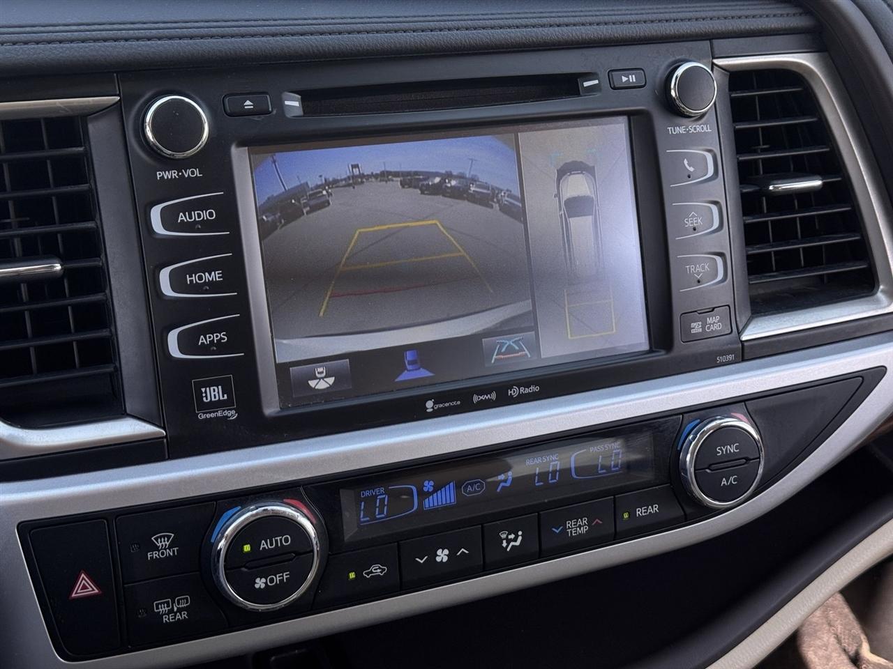 Toyota Highlander Limited V6 FWD (Natl) 2019