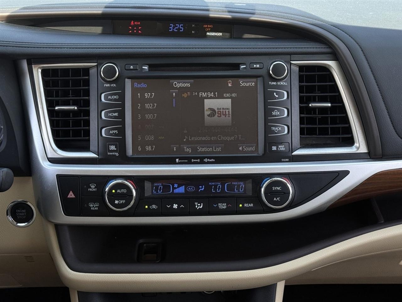 Toyota Highlander Limited V6 FWD (Natl) 2019