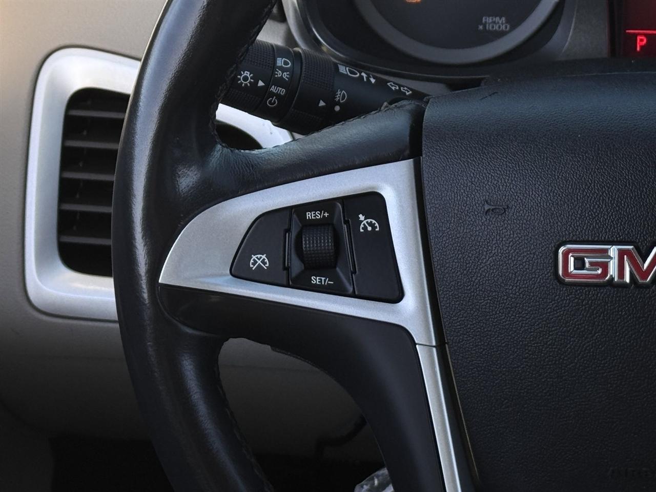 GMC Terrain AWD 4dr SLT-2 2011