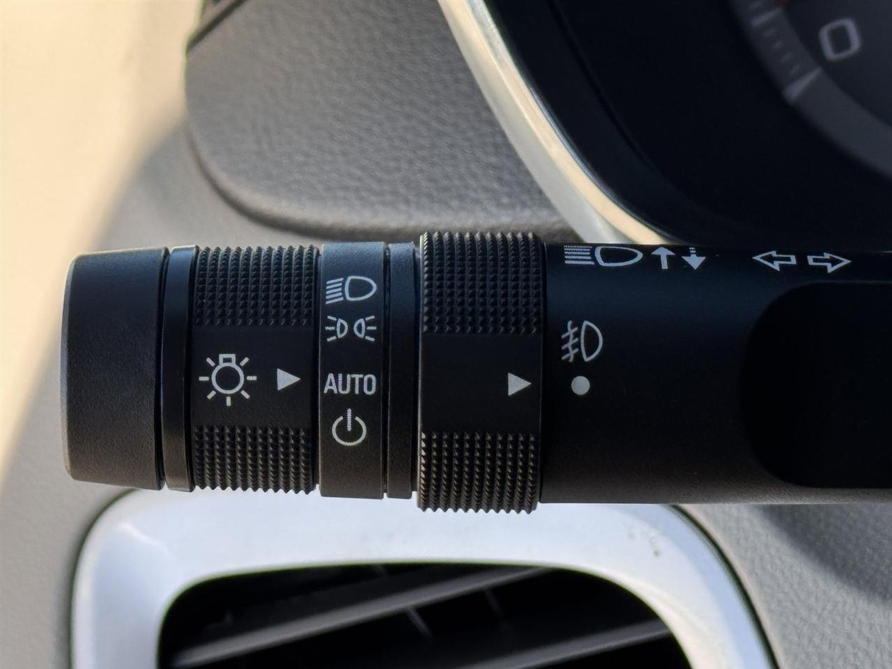 GMC Terrain AWD 4dr SLT-2 2011