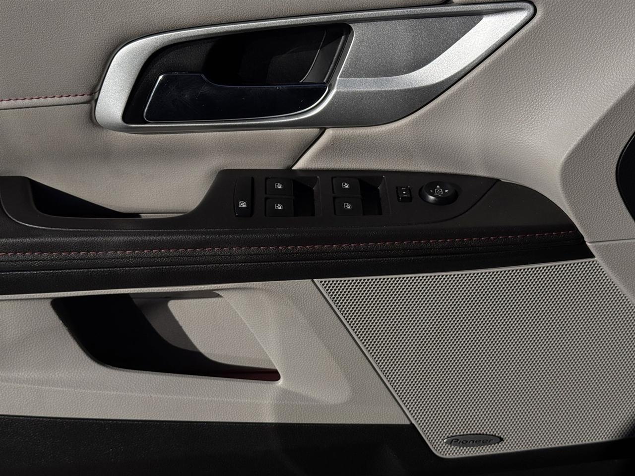 GMC Terrain AWD 4dr SLT-2 2011