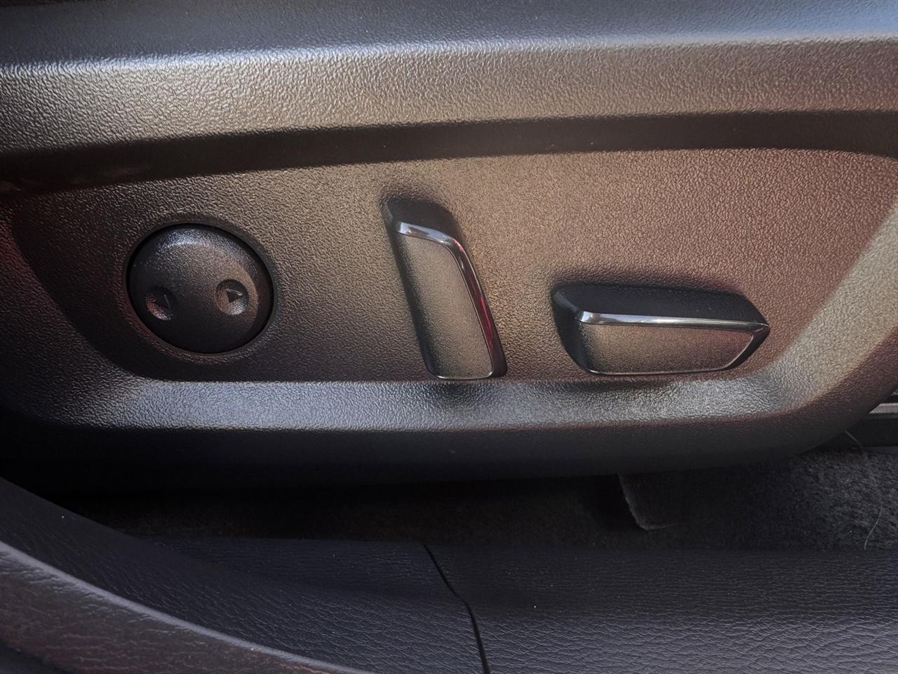 Mitsubishi Outlander PHEV 40th Anniversary S-AWC 2023