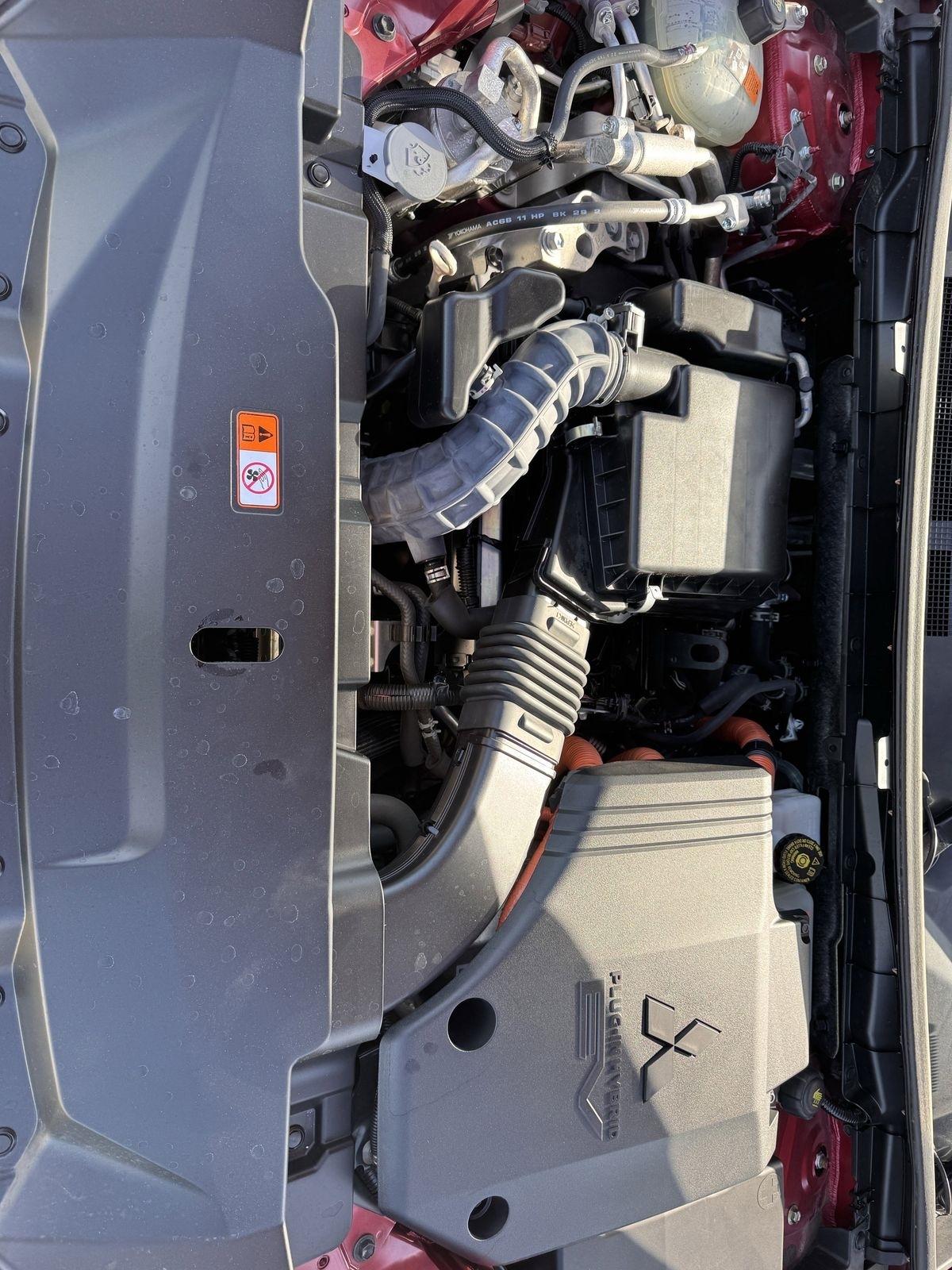 Mitsubishi Outlander PHEV 40th Anniversary S-AWC 2023