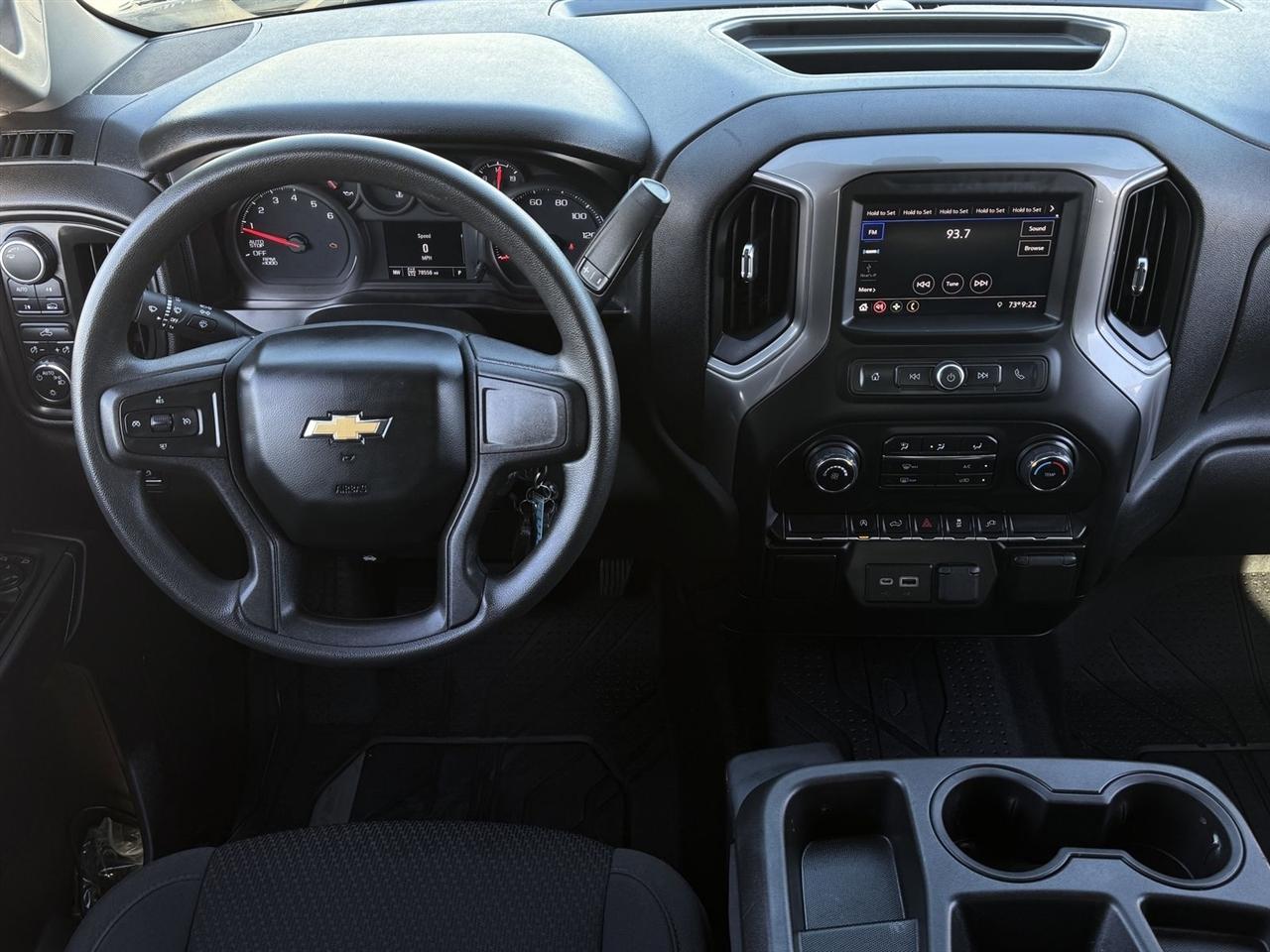 Chevrolet Silverado 1500 4WD Crew Cab 147" Custom 2021