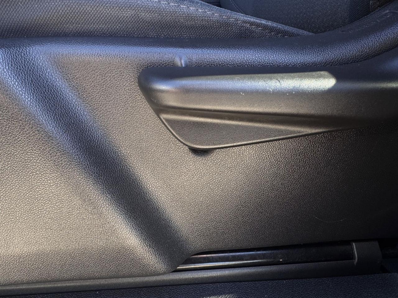 Chevrolet Silverado 1500 4WD Crew Cab 147" Custom 2021