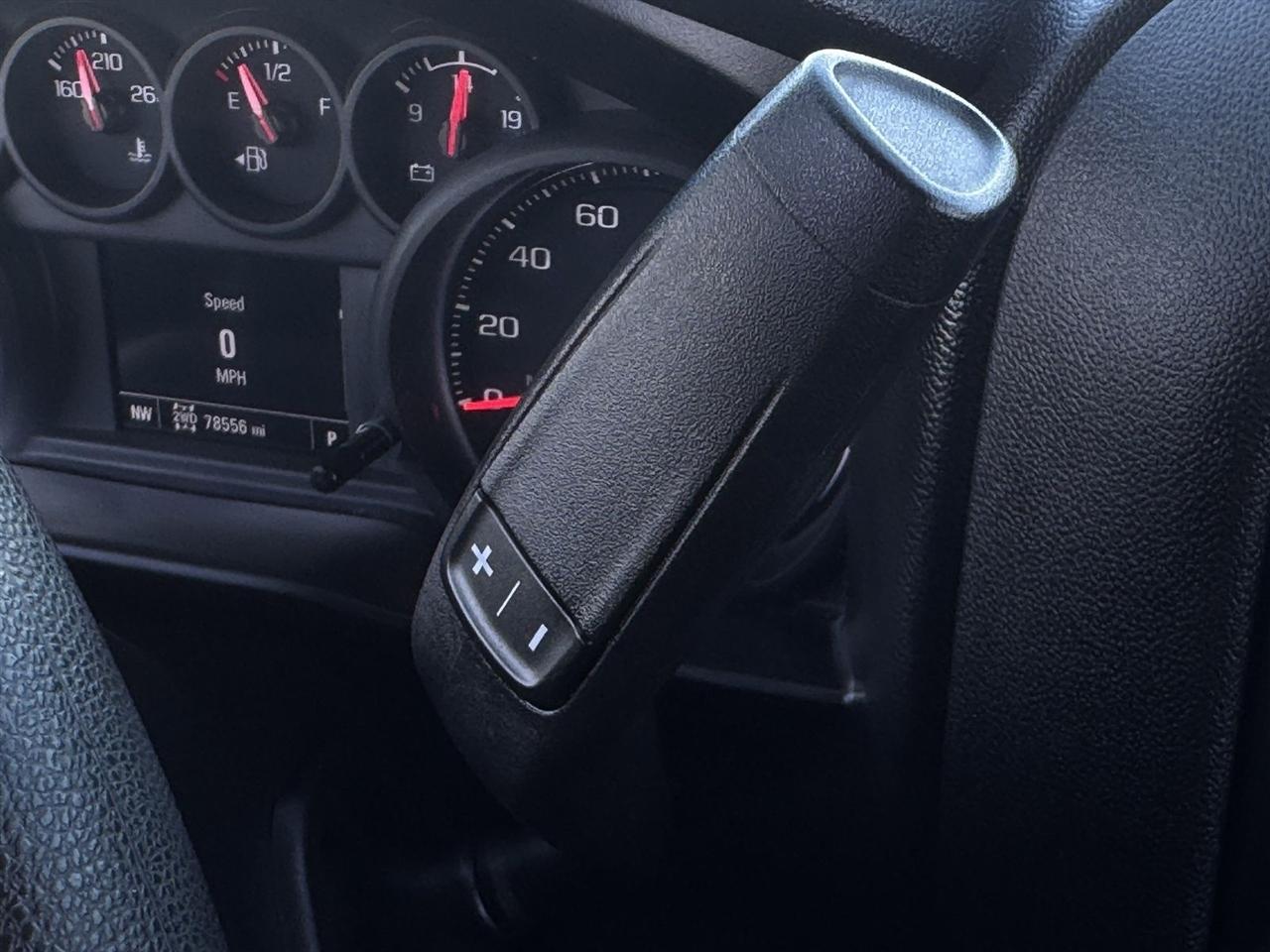 Chevrolet Silverado 1500 4WD Crew Cab 147" Custom 2021