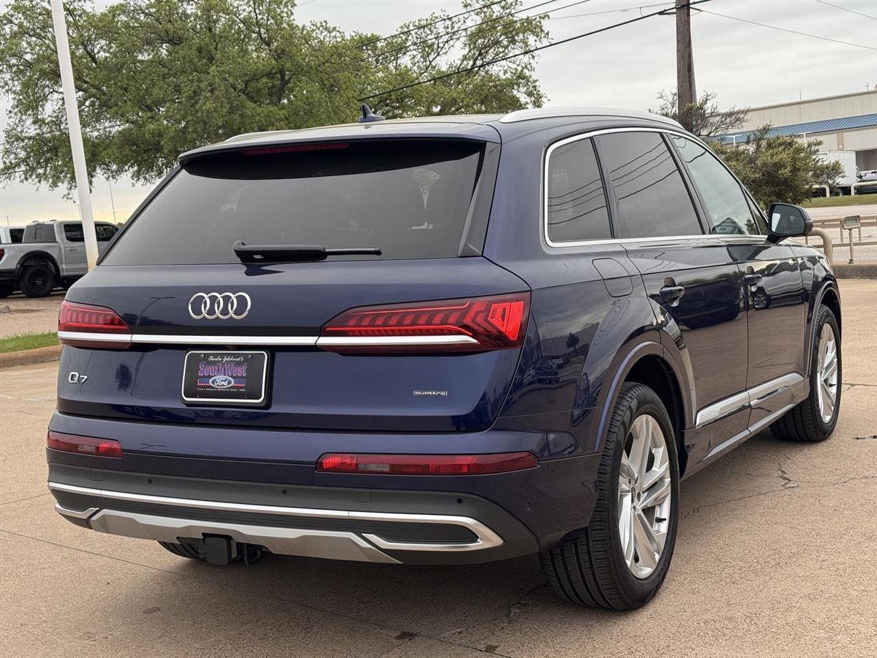 Audi Q7 Premium Plus 55 TFSI quattro 2021