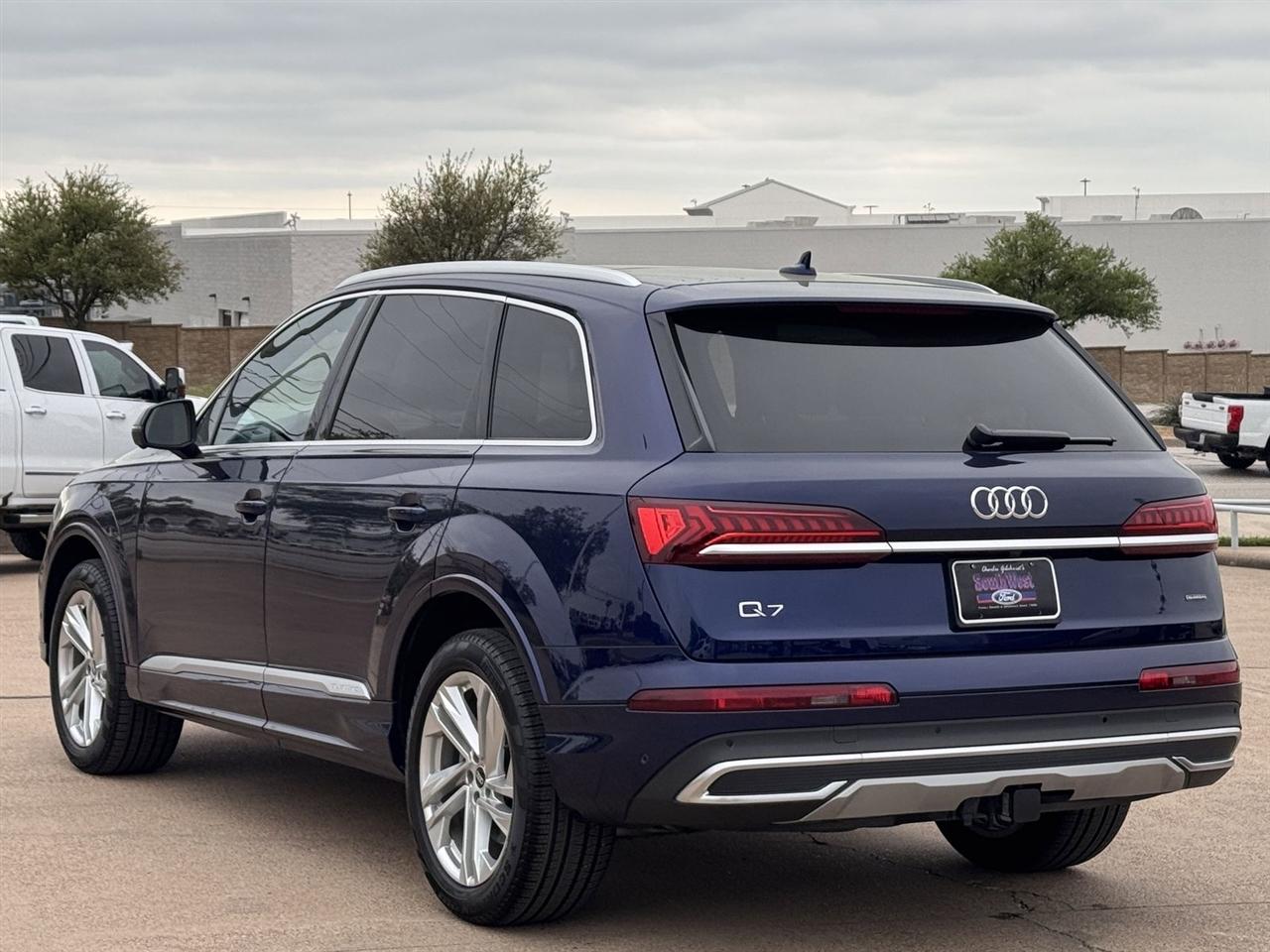 Audi Q7 Premium Plus 55 TFSI quattro 2021