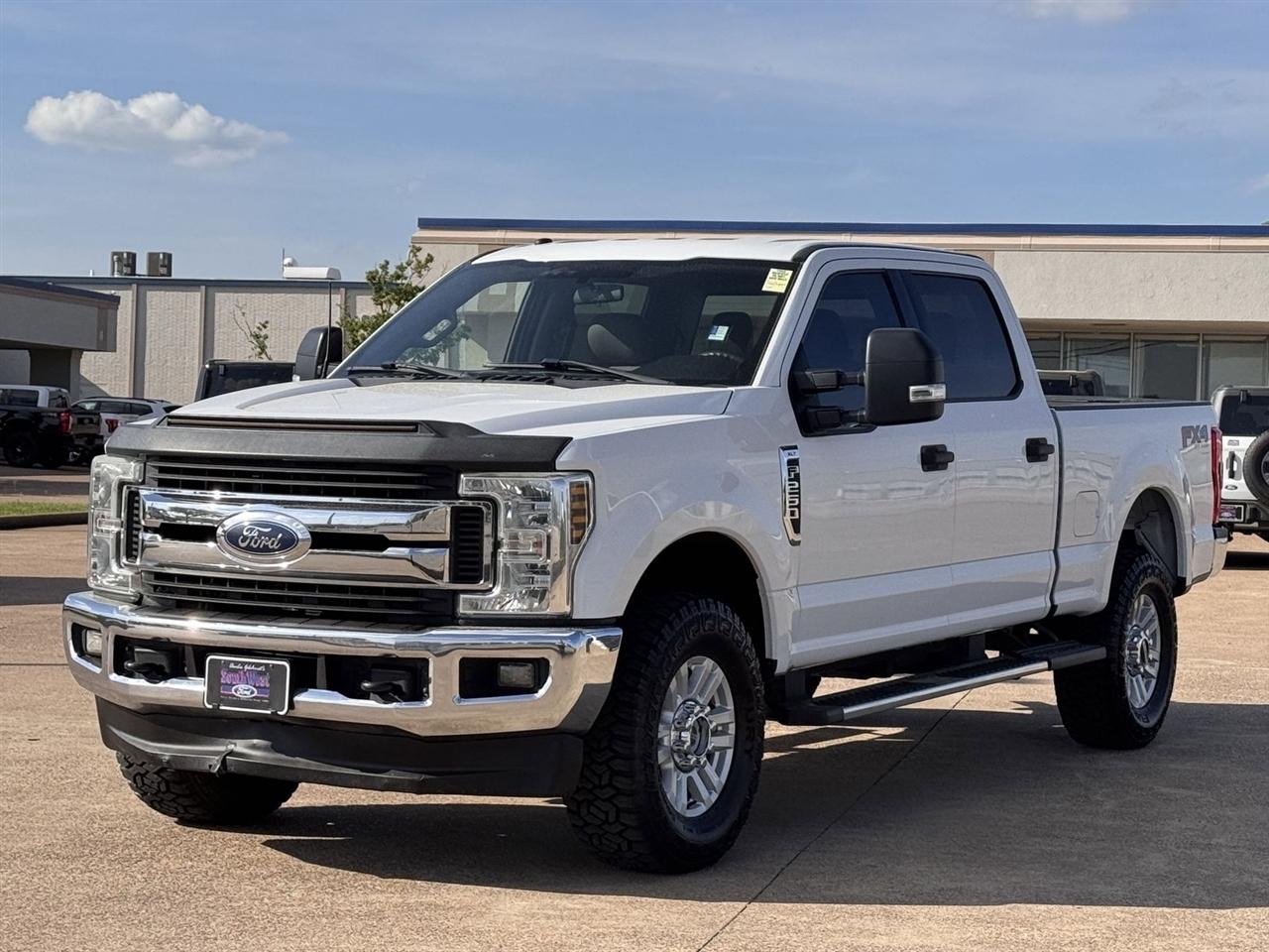 Ford Super Duty F-250 SRW King Ranch 4WD Crew Cab 8' Box 2018