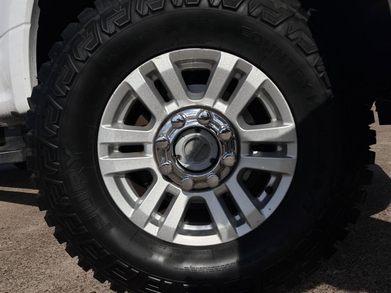 Ford Super Duty F-250 SRW King Ranch 4WD Crew Cab 8' Box 2018