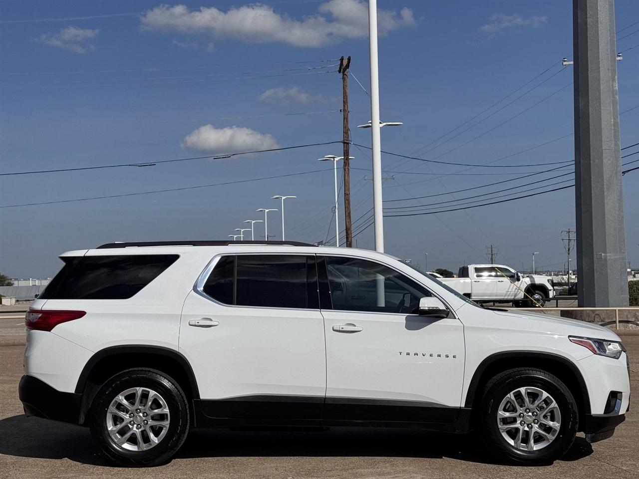 Chevrolet Traverse FWD 4dr LT Leather 2021