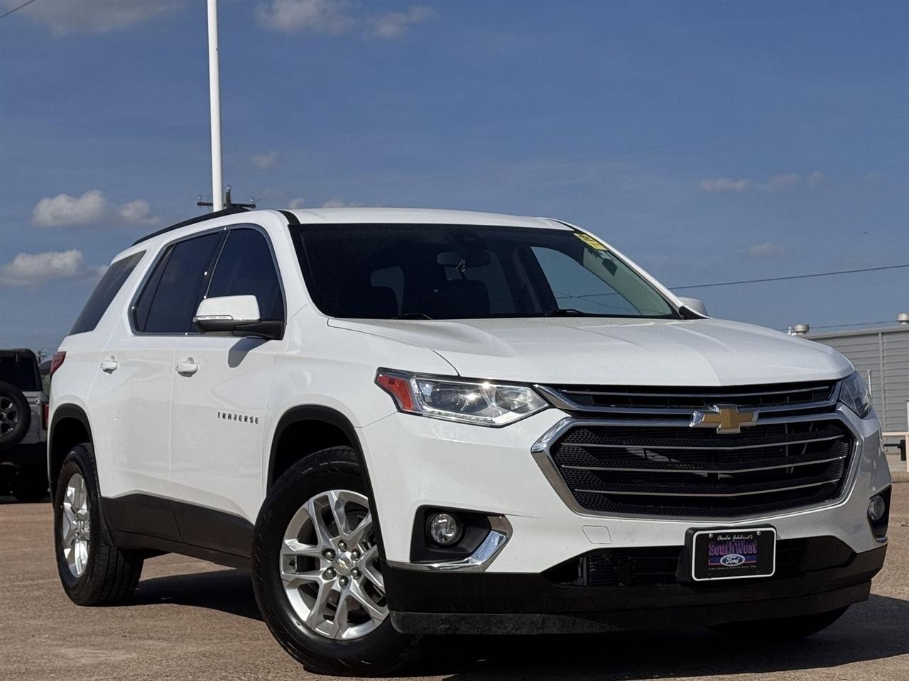Chevrolet Traverse FWD 4dr LT Leather 2021