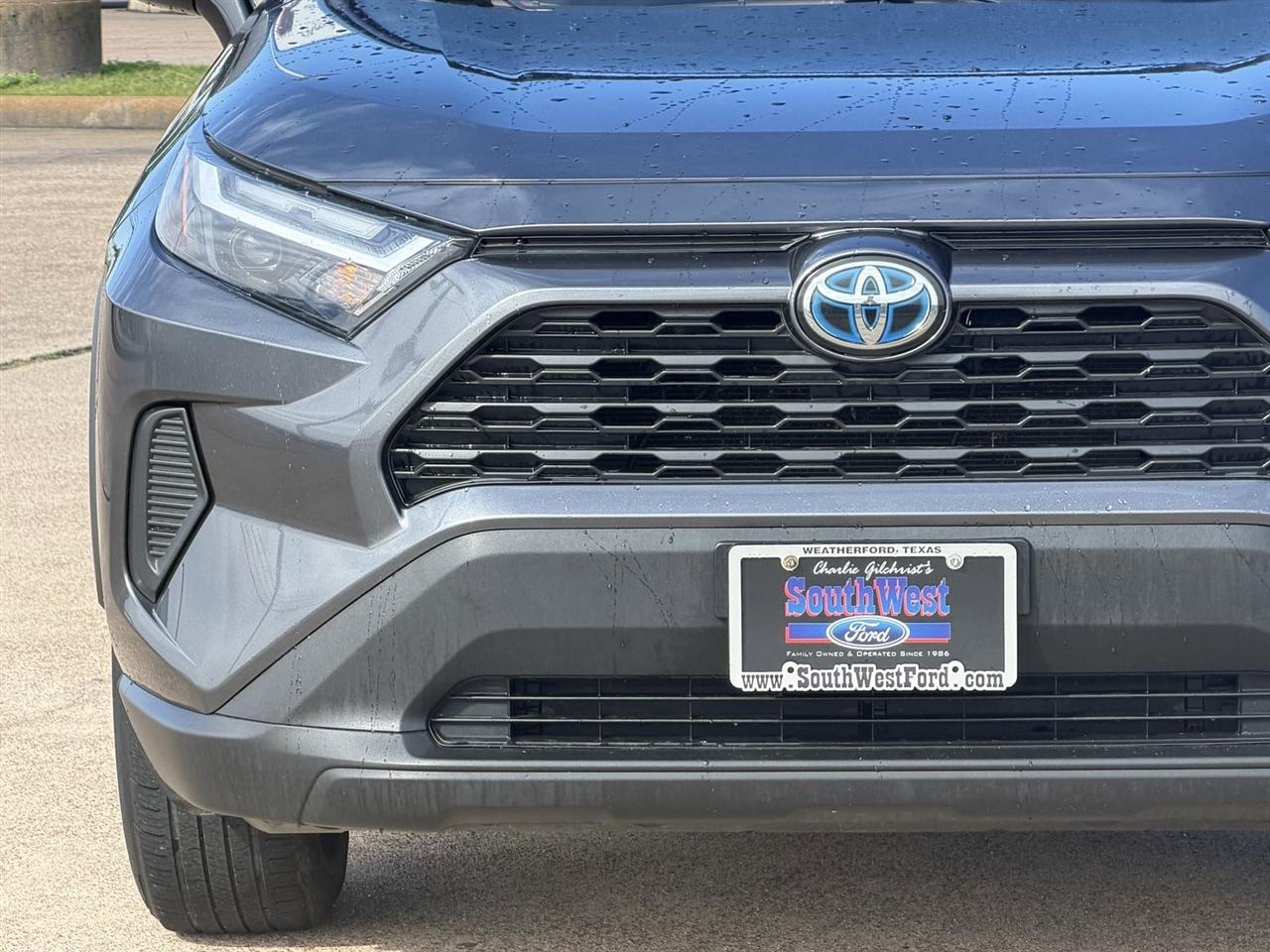 Toyota RAV4 Hybrid XLE AWD (Natl) 2022
