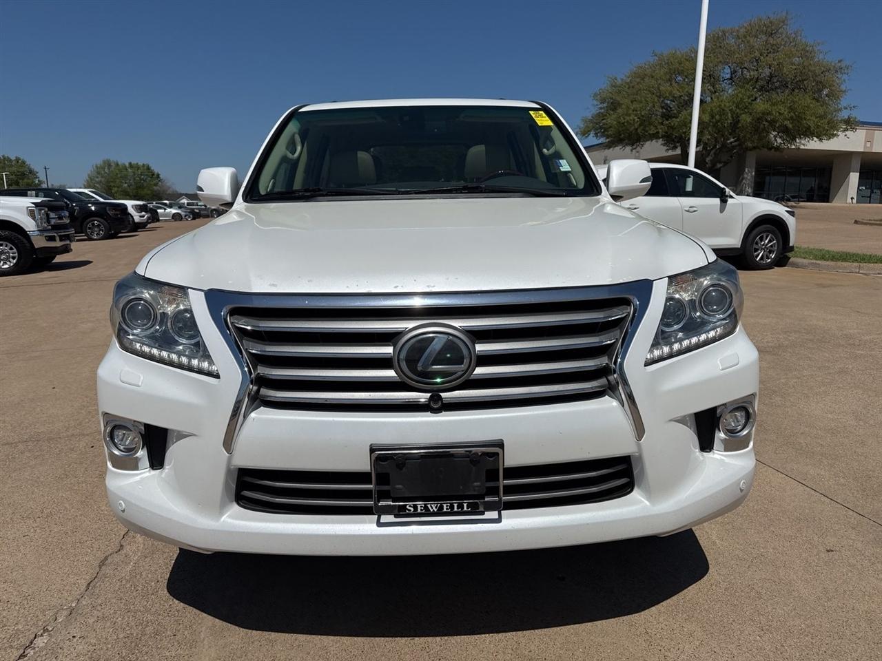 Lexus LX 570 4WD 4dr 2014
