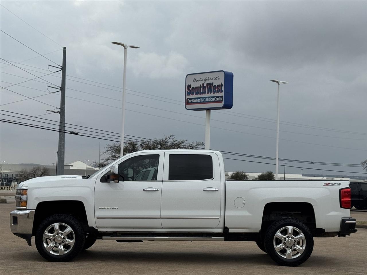 Chevrolet Silverado 2500HD 4WD Crew Cab 153.7" LTZ 2017