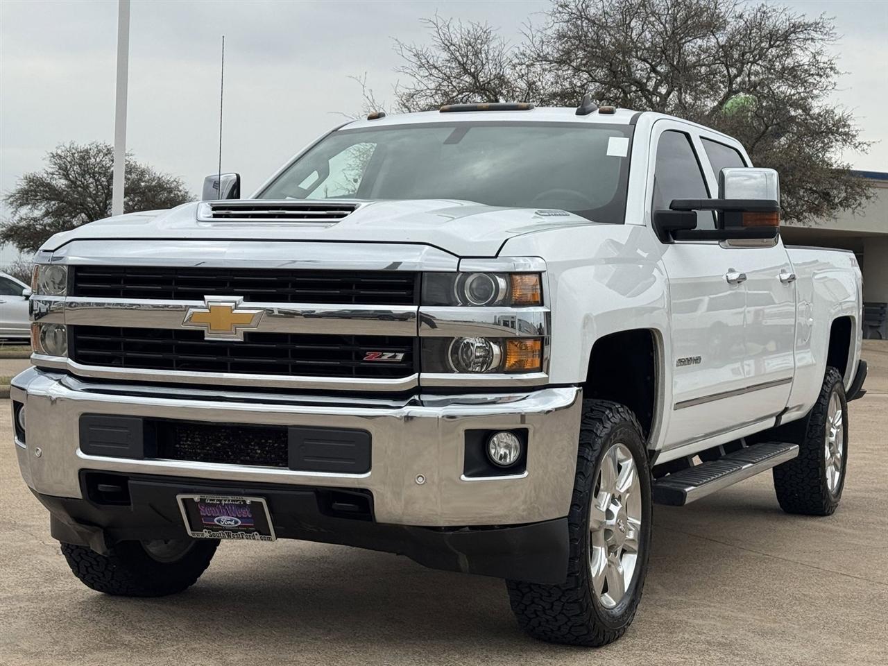 Chevrolet Silverado 2500HD 4WD Crew Cab 153.7" LTZ 2017
