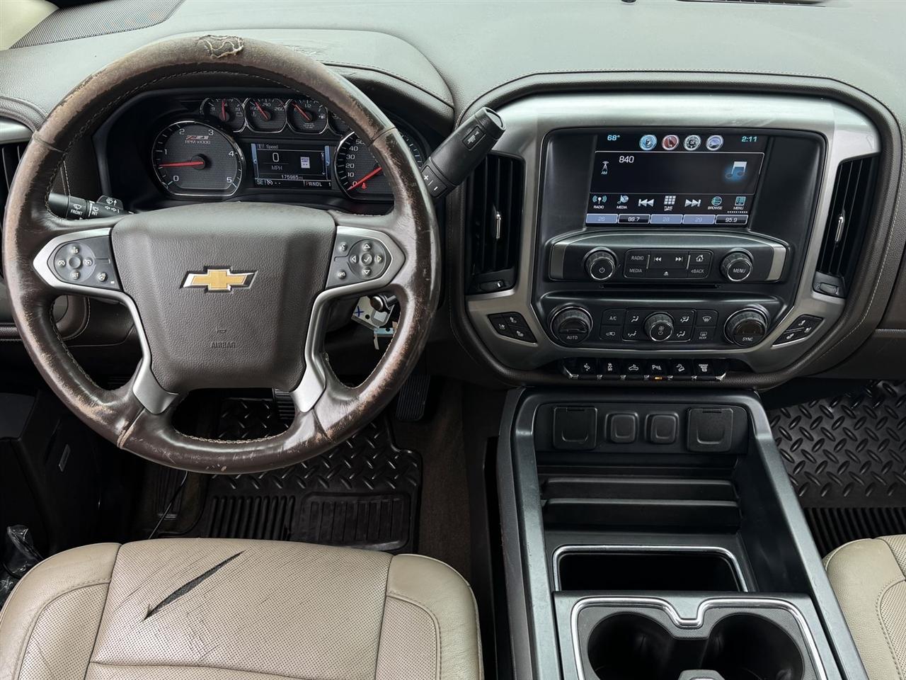 Chevrolet Silverado 2500HD 4WD Crew Cab 153.7" LTZ 2017