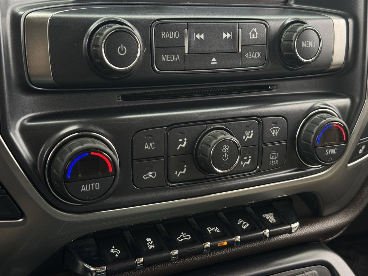 Chevrolet Silverado 2500HD 4WD Crew Cab 153.7" LTZ 2017