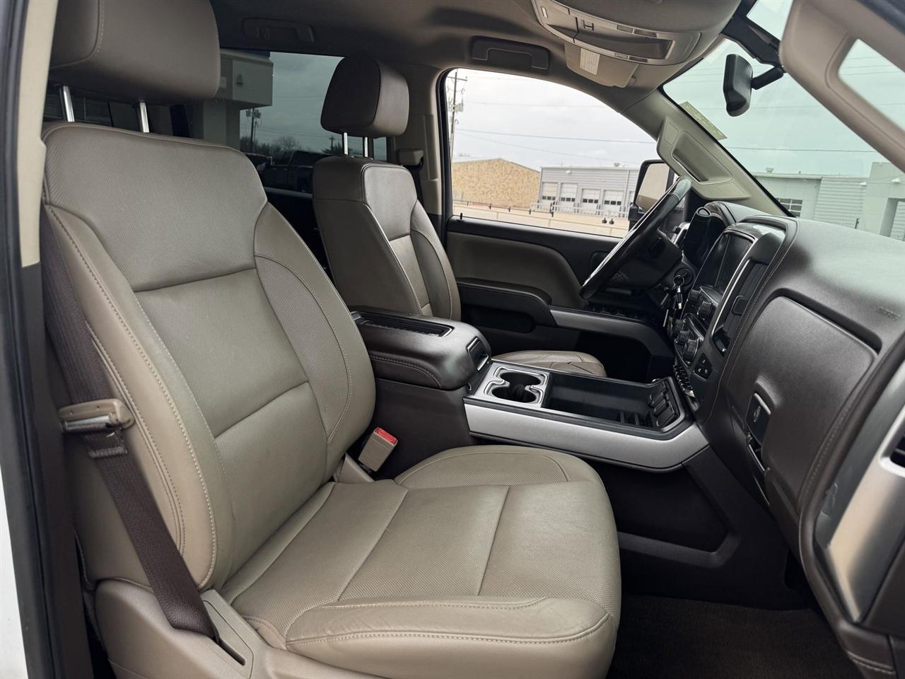 Chevrolet Silverado 2500HD 4WD Crew Cab 153.7" LTZ 2017