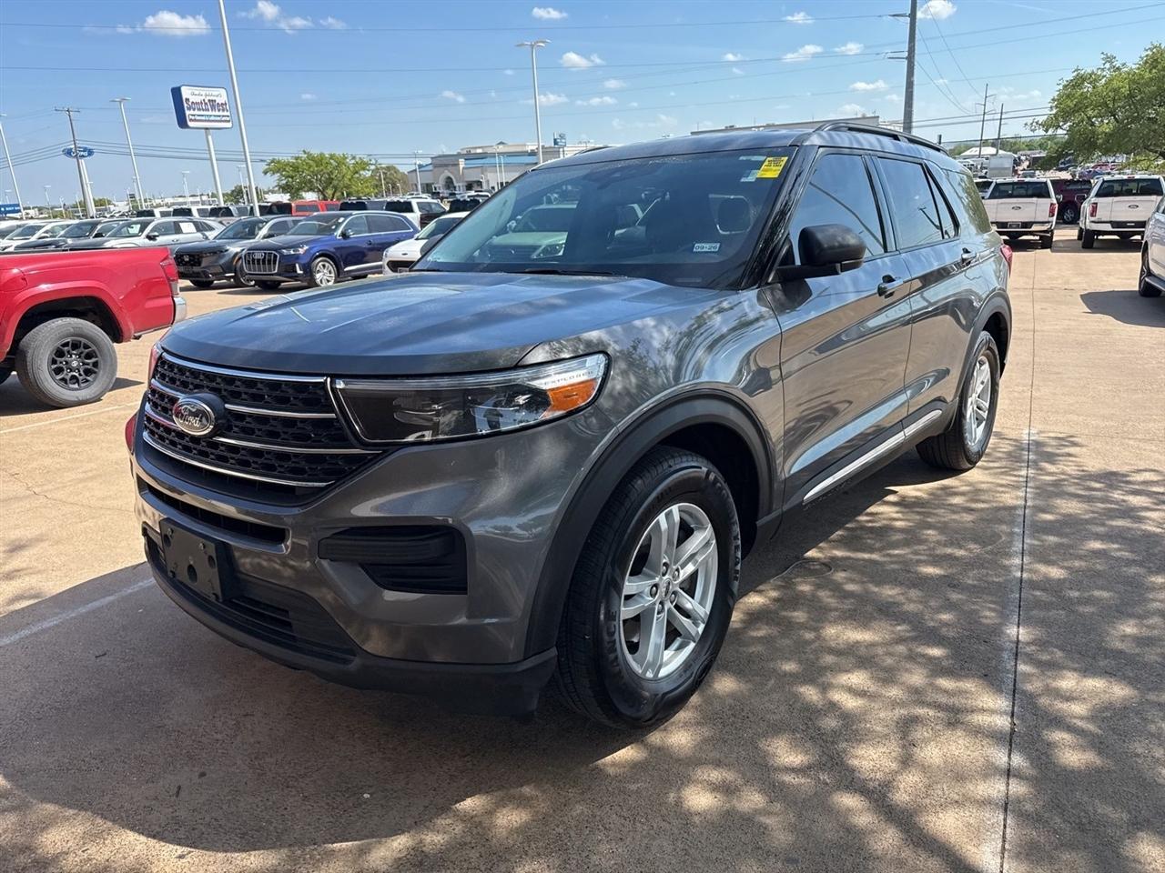 Ford Explorer XLT RWD 2023