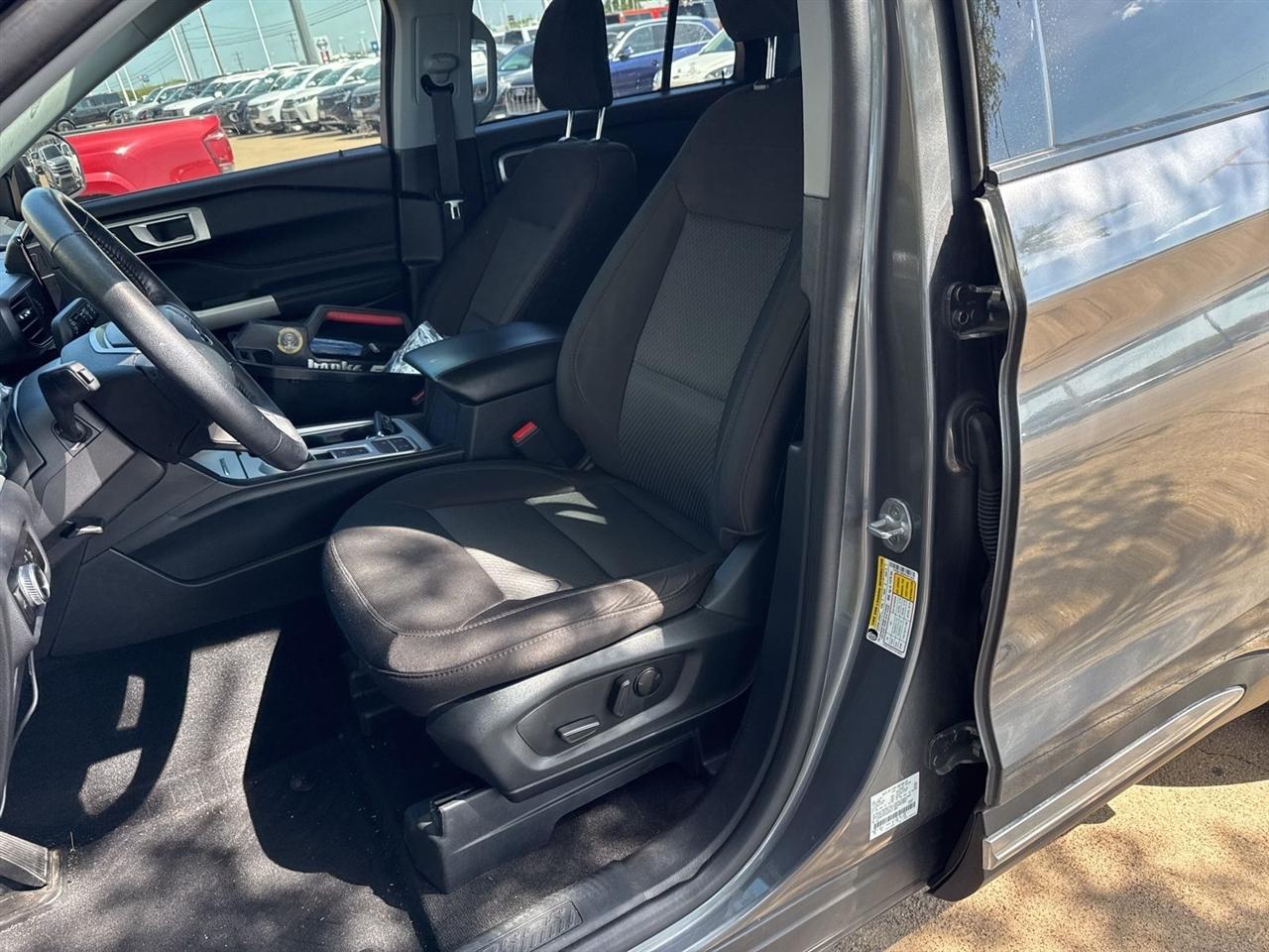 Ford Explorer XLT RWD 2023