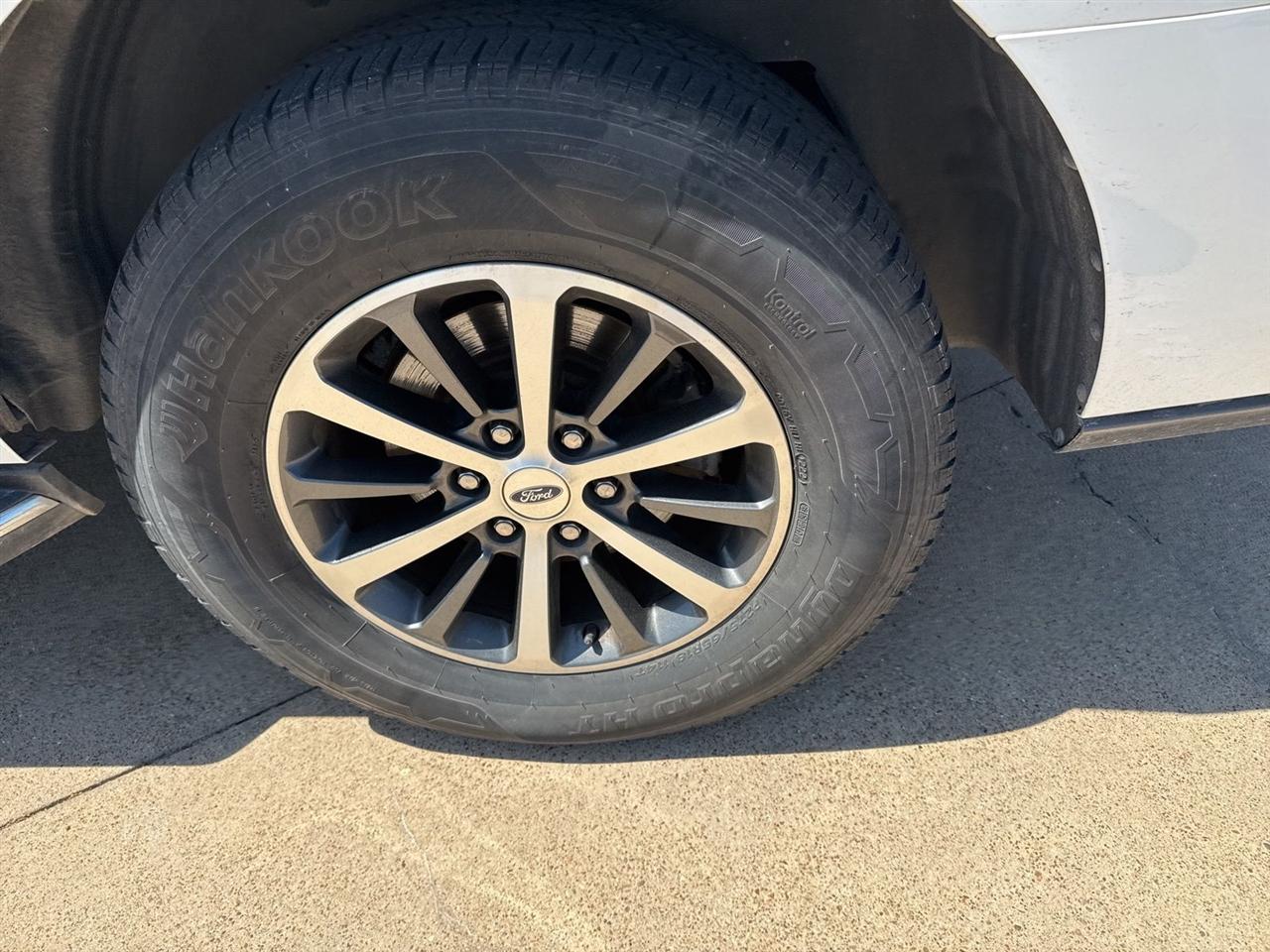 Ford Expedition XLT 4x2 2018