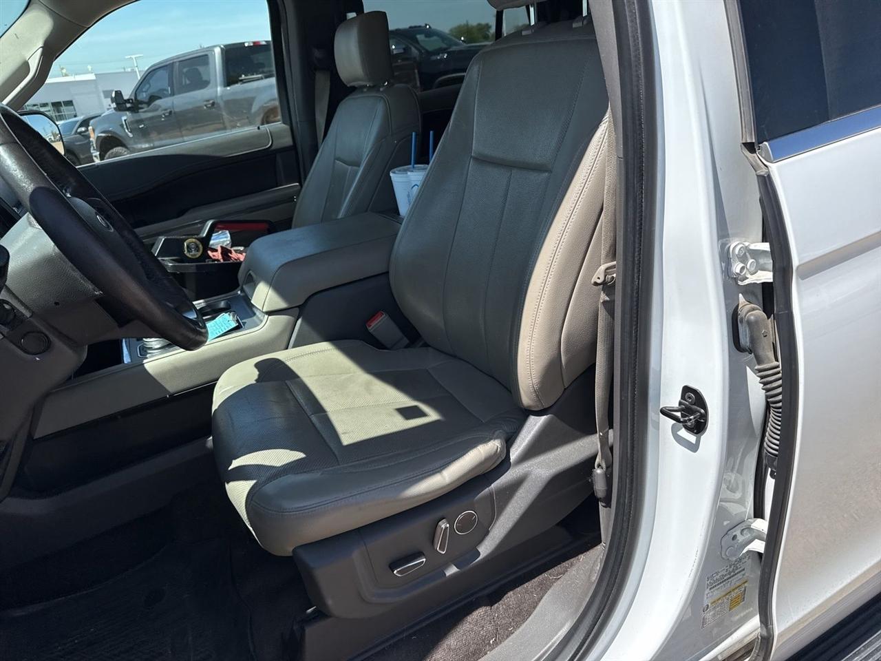 Ford Expedition XLT 4x2 2018