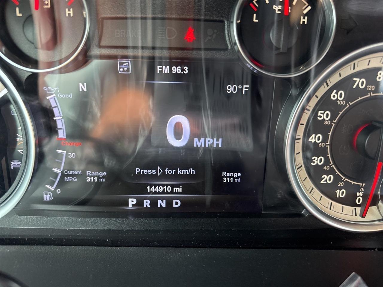 RAM 1500 Laramie 4x4 Crew Cab 5'7" Box 2017