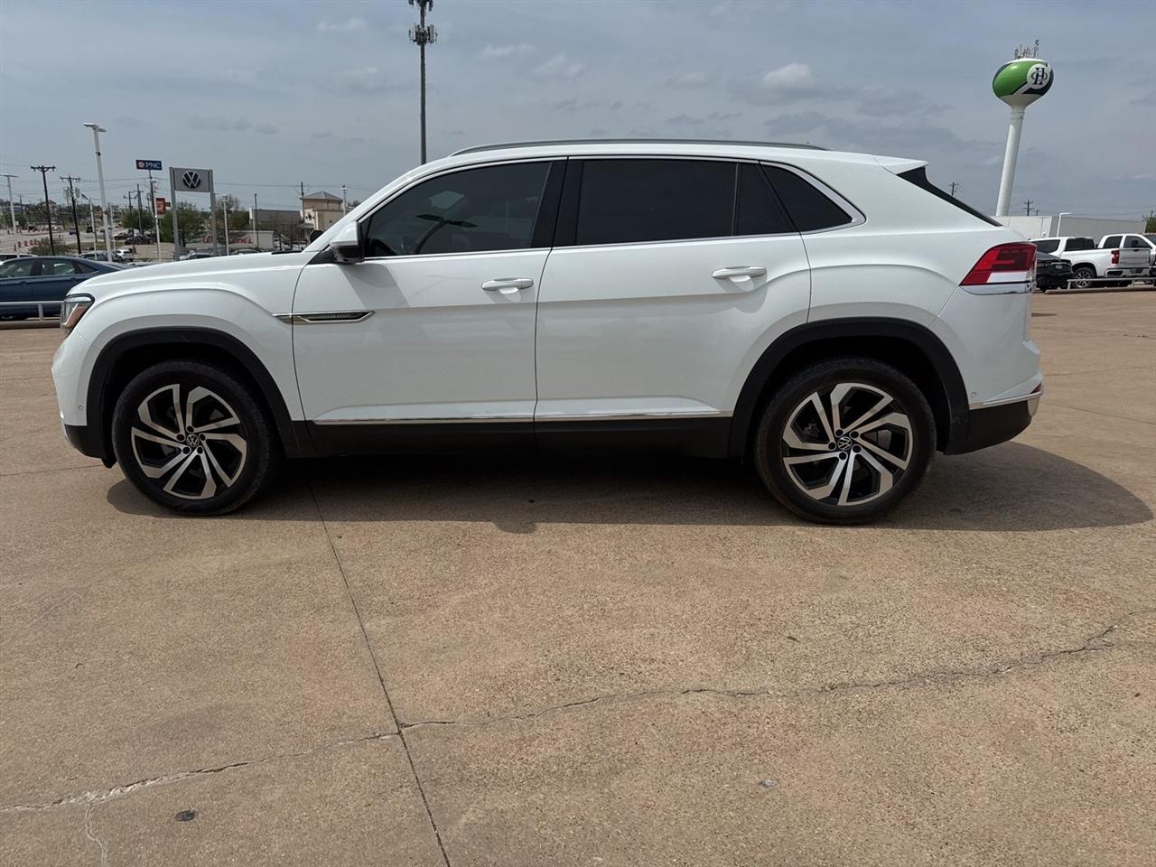 Volkswagen Atlas Cross Sport 3.6L V6 SEL Premium 4MOTION 2020