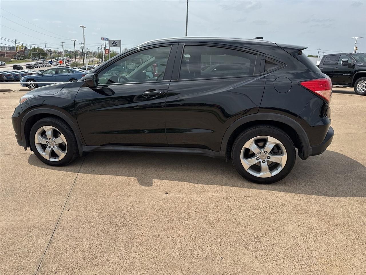 Honda HR-V 2WD 4dr CVT EX-L w/Navi 2016