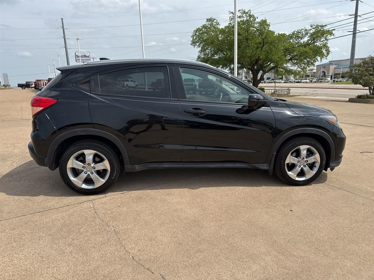 Honda HR-V 2WD 4dr CVT EX-L w/Navi 2016
