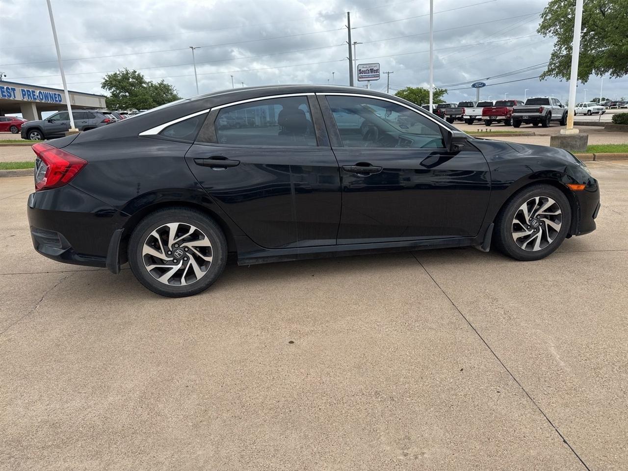 Honda Civic Sedan 4dr CVT EX 2016