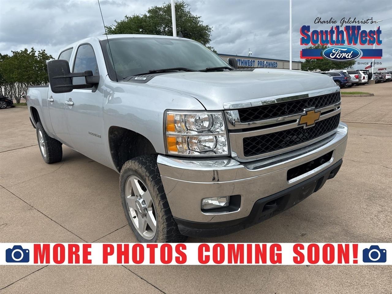 2013 Chevrolet Silverado 2500HD 4WD Crew Cab 153.7" LTZ