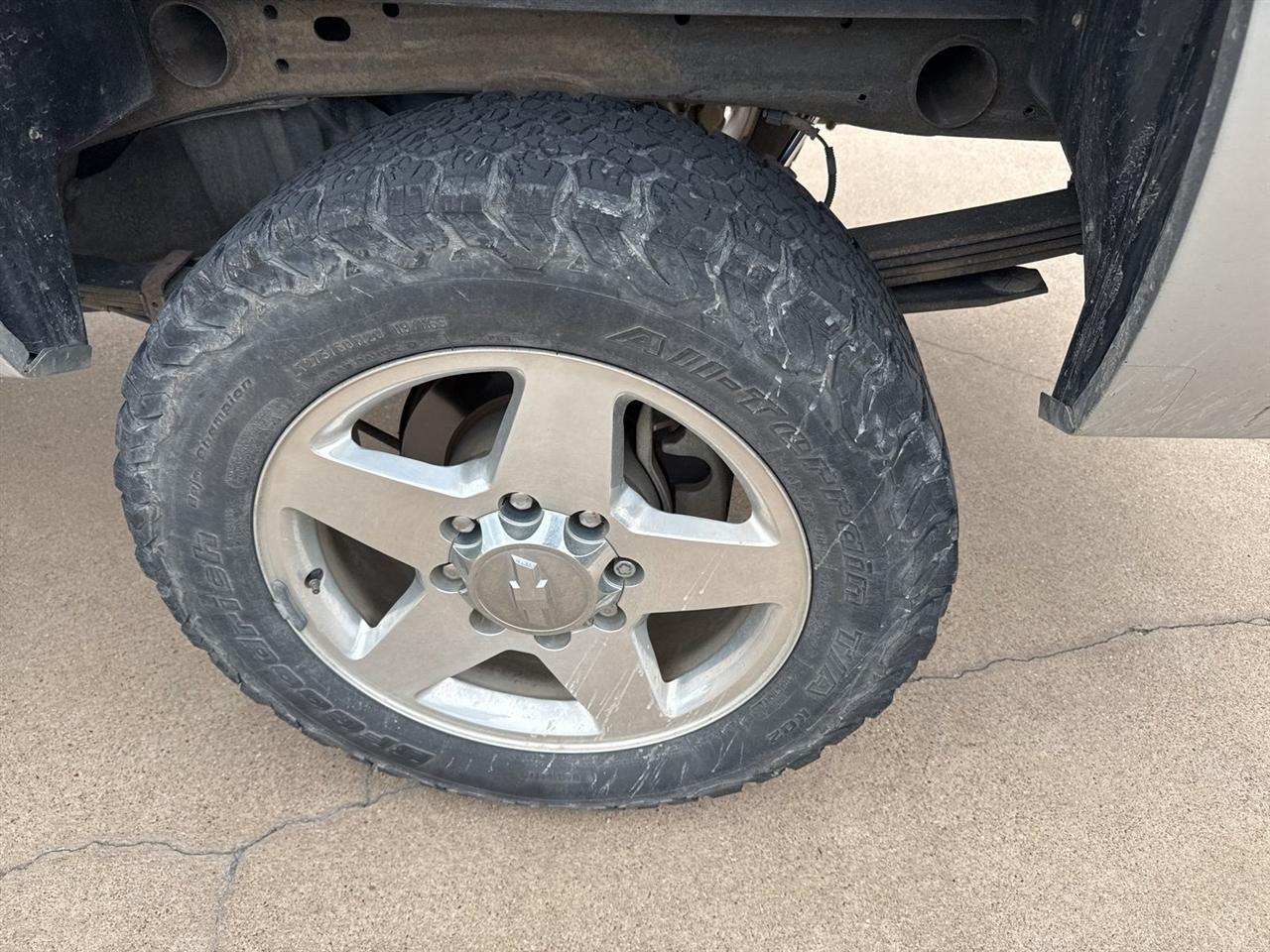 Chevrolet Silverado 2500HD 4WD Crew Cab 153.7" LTZ 2013