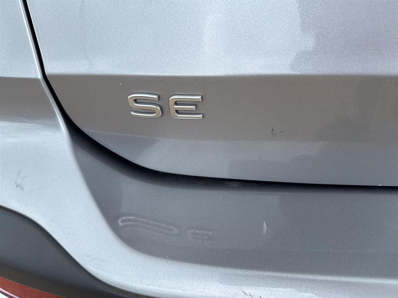 Volkswagen Taos SE FWD 2022