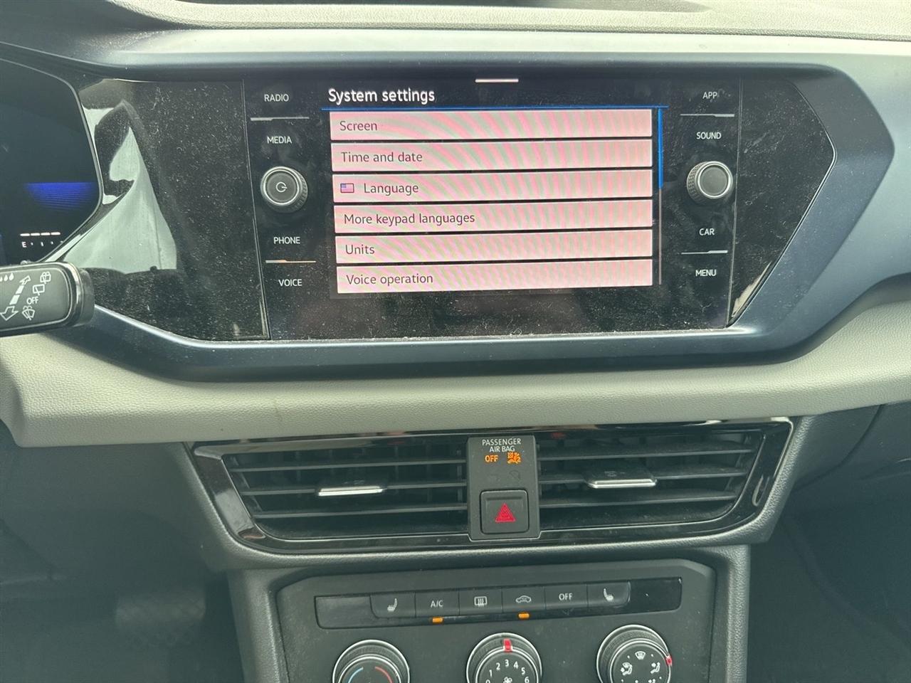 Volkswagen Taos SE FWD 2022