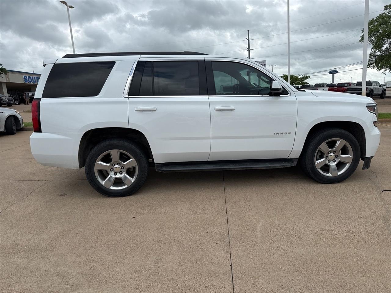 Chevrolet Tahoe 2WD 4dr LS 2018