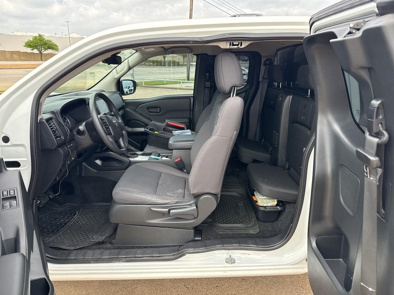 Nissan Frontier King Cab 4x2 S Auto 2023