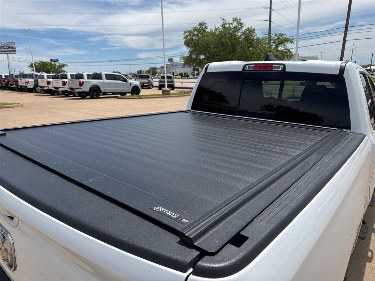 RAM 1500 Lone Star 4x2 Quad Cab 6'4" Box 2022