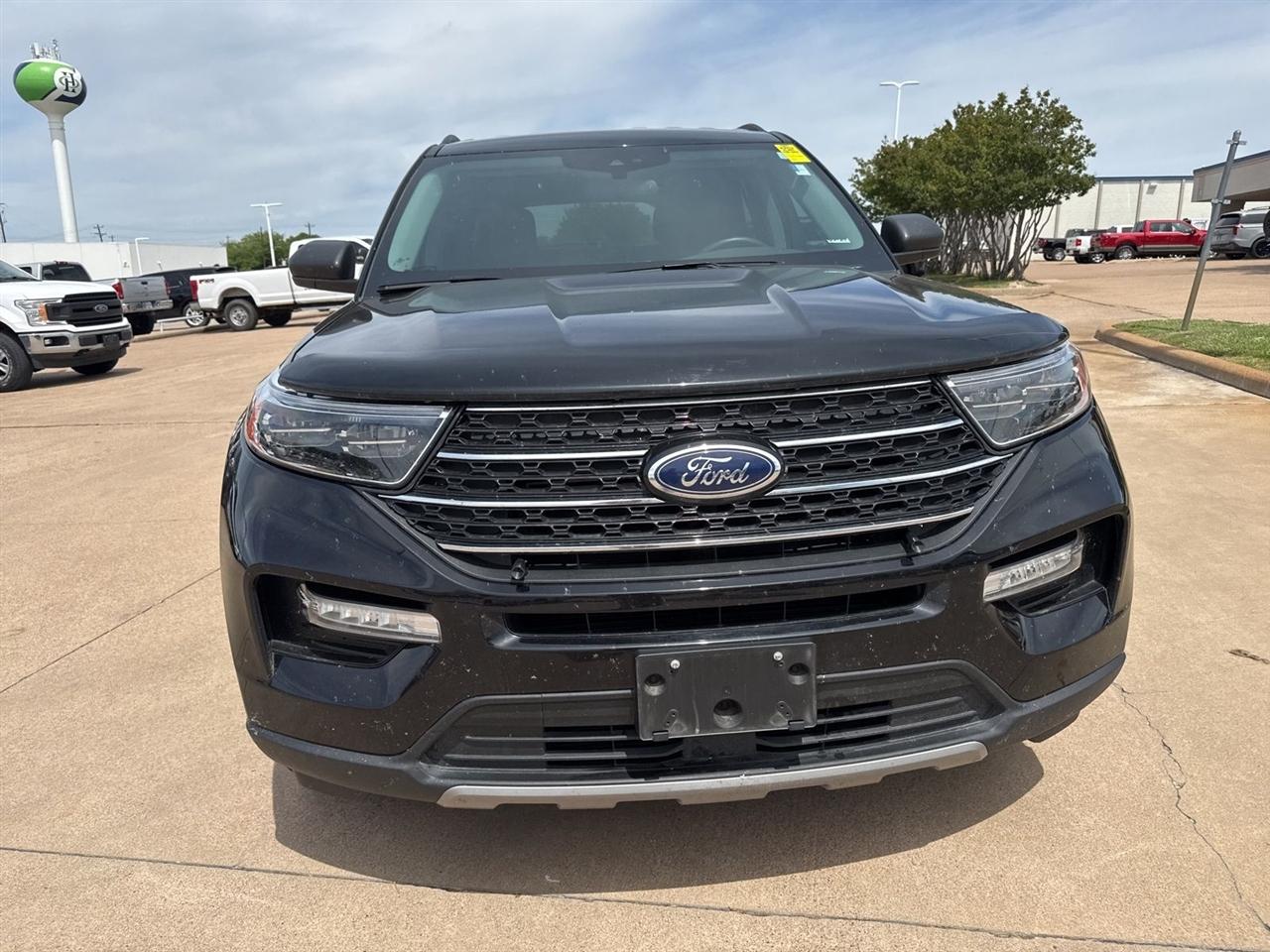 Ford Explorer XLT 4WD 2023