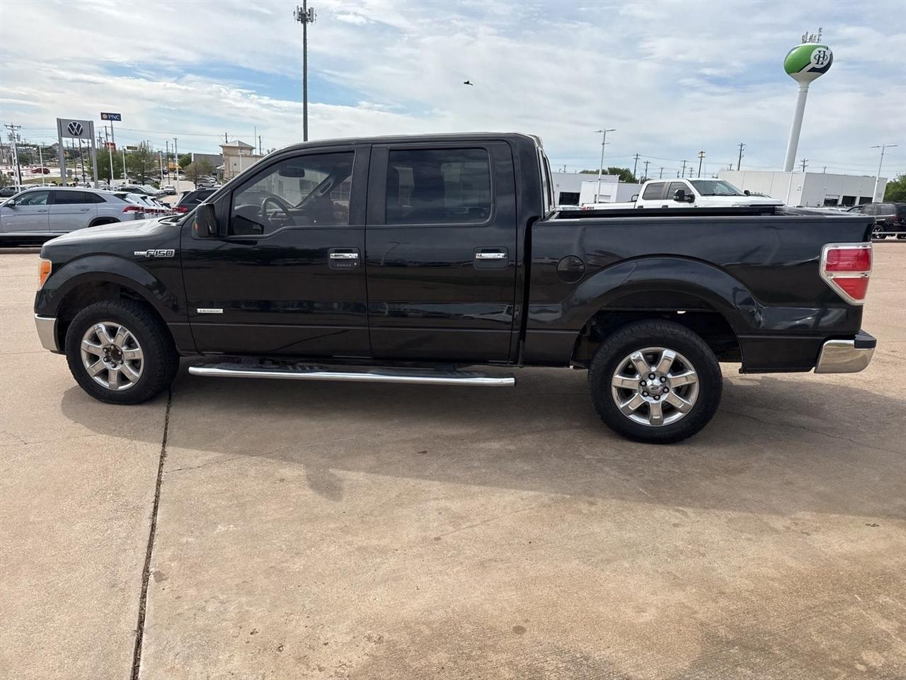 Ford F-150 2WD SuperCrew 145" King Ranch 2013